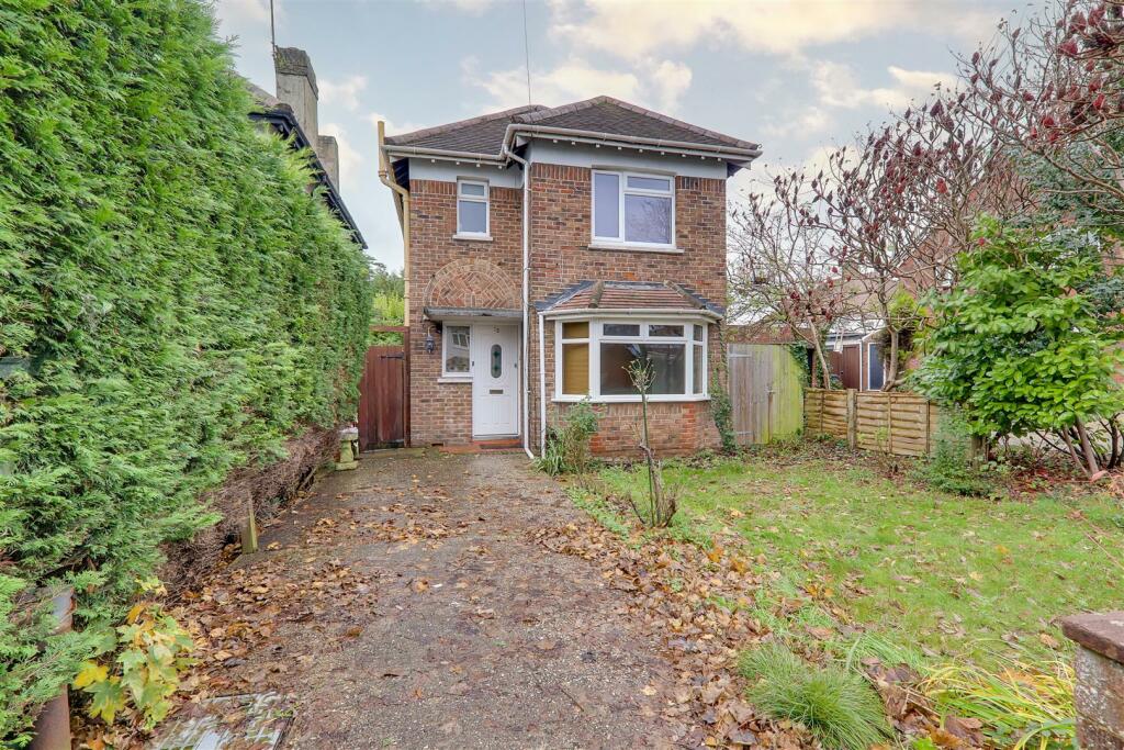 Additional image 12 of Gainsborough Avenue, Worthing, BN14