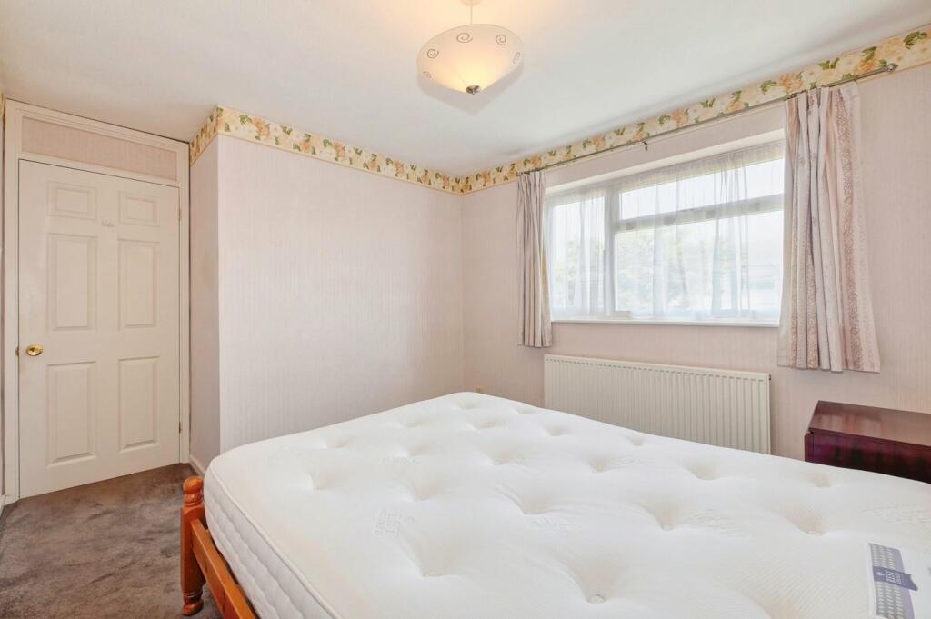 Additional image 11 of Drake Avenue, Eastbourne, BN23