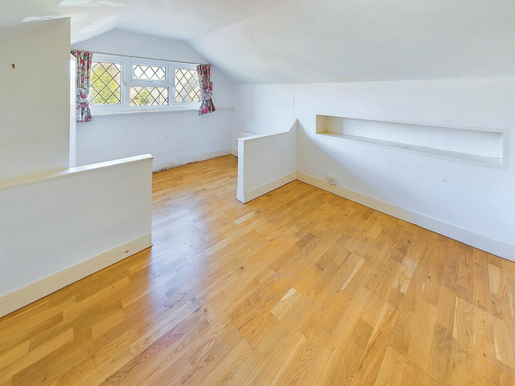 Additional image 9 of Rosslyn Avenue, Shoreham-by-Sea