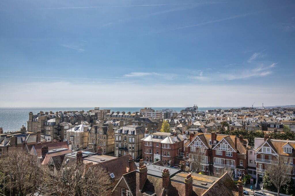 Additional image 39 of Grand Avenue, Hove, BN3 2NG