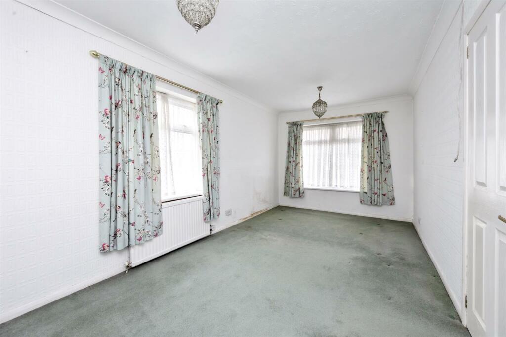 Additional image 16 of Greenacres, Shoreham-By-Sea