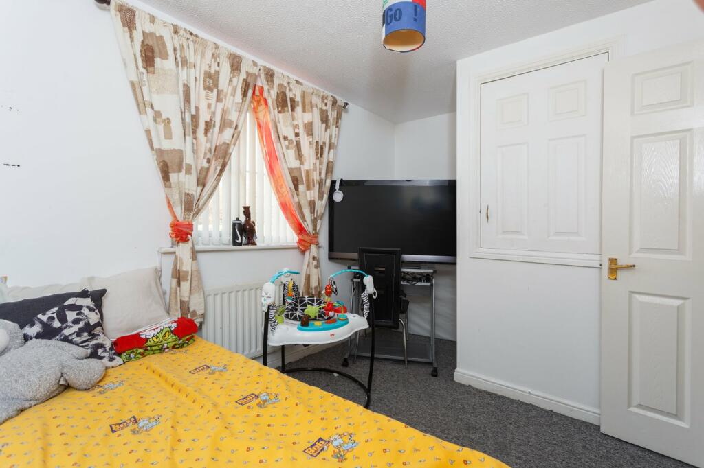 Additional image 11 of Holme Bank Close, Bradford, BD4