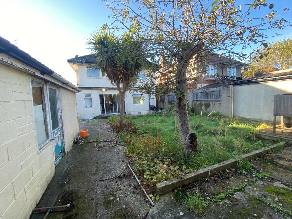 Additional image 13 of Richmond Park Road, Bournemouth, Dorset, BH8