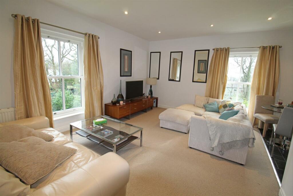 Additional image 11 of Bloomfield Apartments, Markland Hill