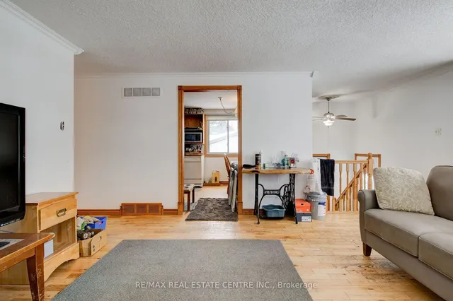 Additional image 8 of 74 Elm Ridge Dr