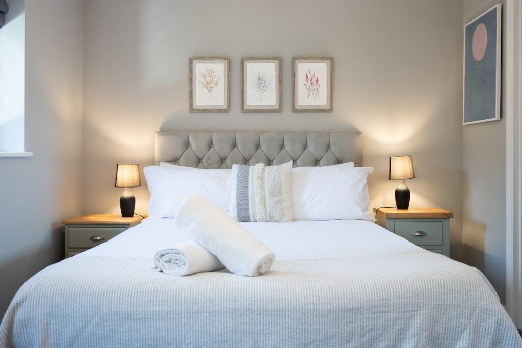 Additional image 5 of King Richard Drive, Bournemouth, Dorset, BH11