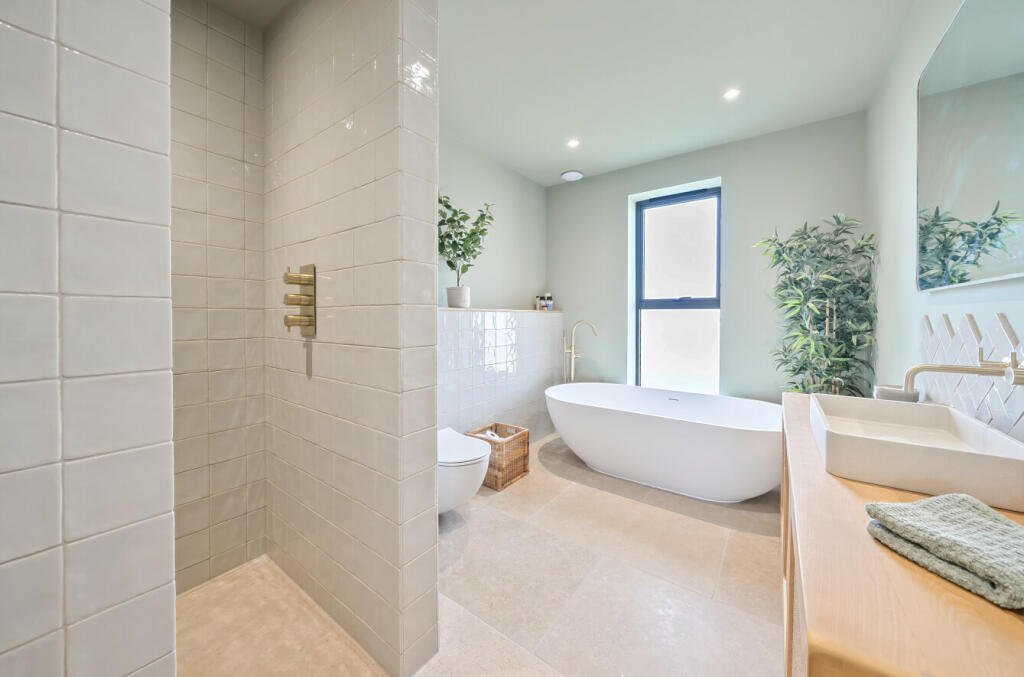 Additional image 20 of Hynesbury Road, Friars Cliff, Christchurch, BH23