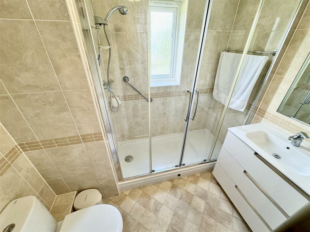 Additional image 4 of Poole Road, Bournemouth