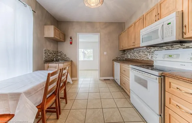 Additional image 17 of 67 Wellington St