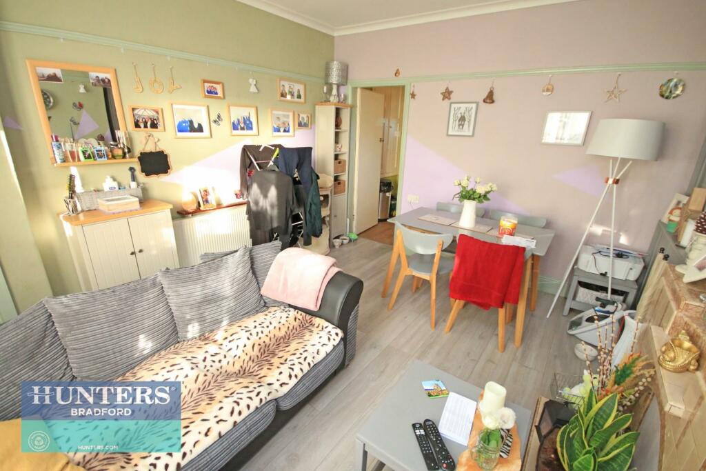 Additional image 4 of (SR) - Southmere Crescent Great Horton, Bradford, West Yorkshire, BD7 3NP