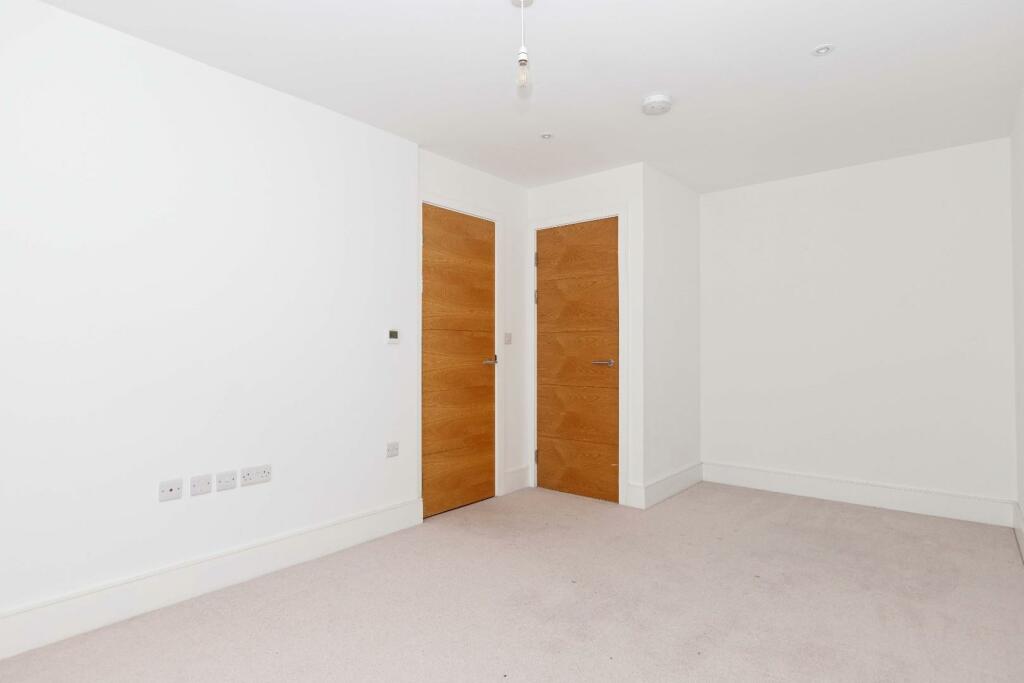 Additional image 11 of 18 Ham Road, Shoreham By Sea