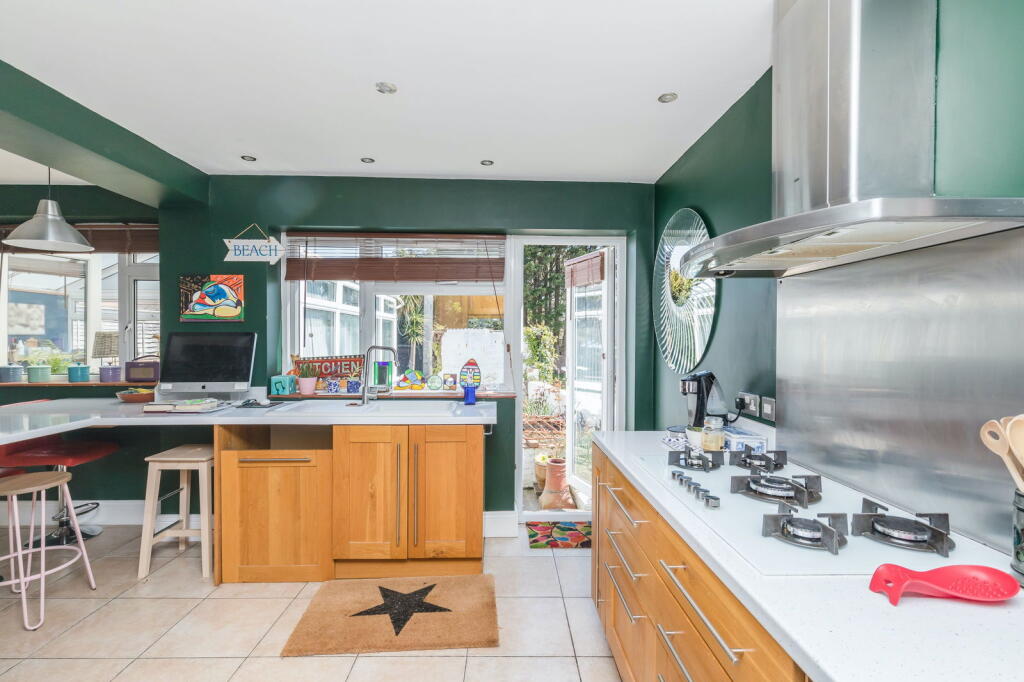 Additional image 4 of Holmes Avenue, Hove, BN3 7LA