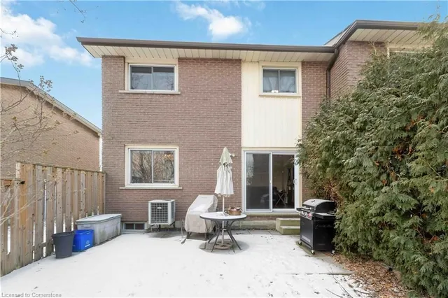 Additional image 16 of 201 Queen Victoria Dr Unit 137