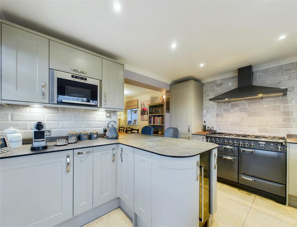 Additional image 5 of Pear Tree Close, Bransgore, Christchurch, Dorset, BH23