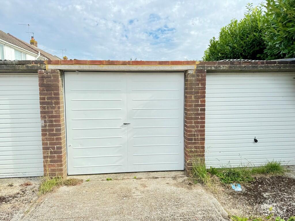 Additional image 3 of Barnsite Gardens, Rustington