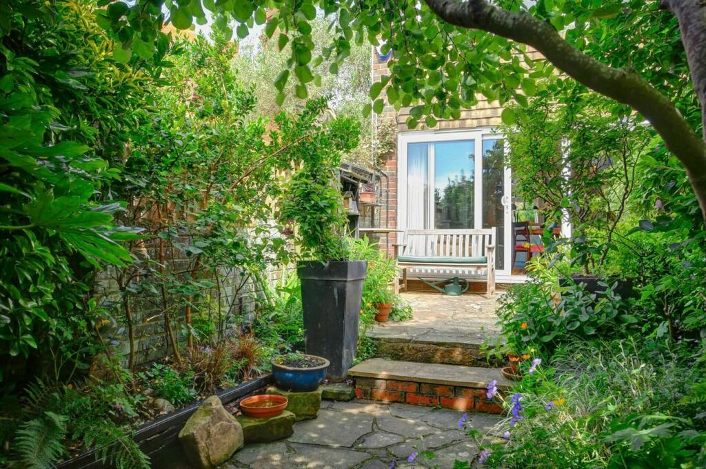 Additional image 6 of Derwent Road, Eastbourne, BN20