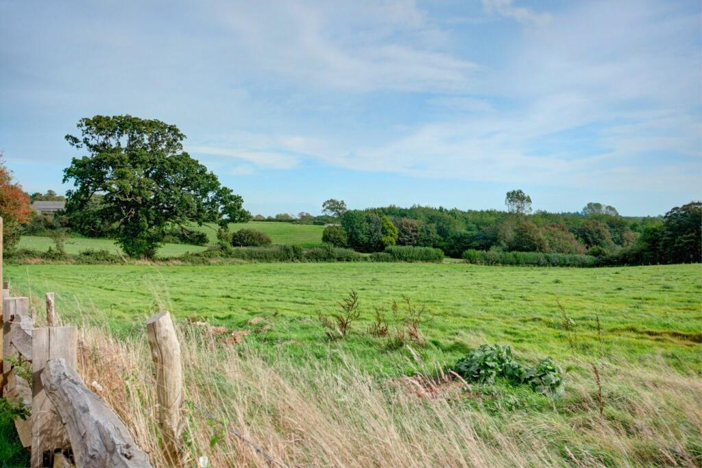 Additional image 12 of Horseshoe Place, Windmill Hill, BN27