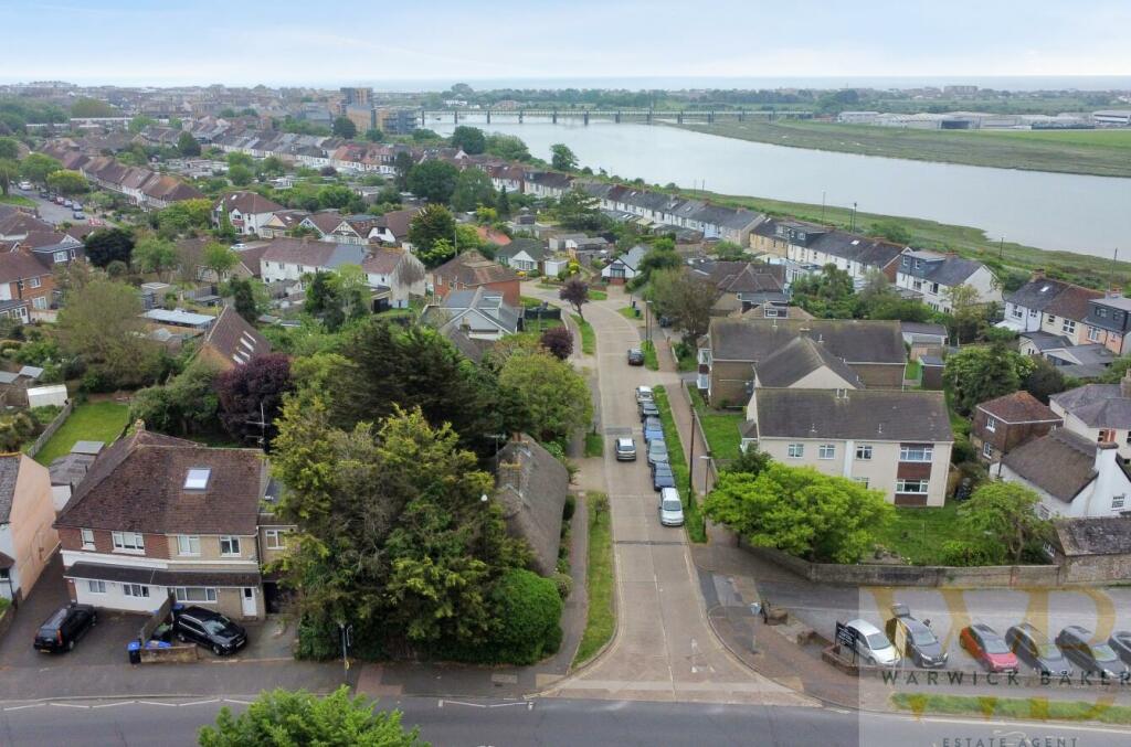 Additional image 38 of Connaught Avenue, Shoreham-By-Sea