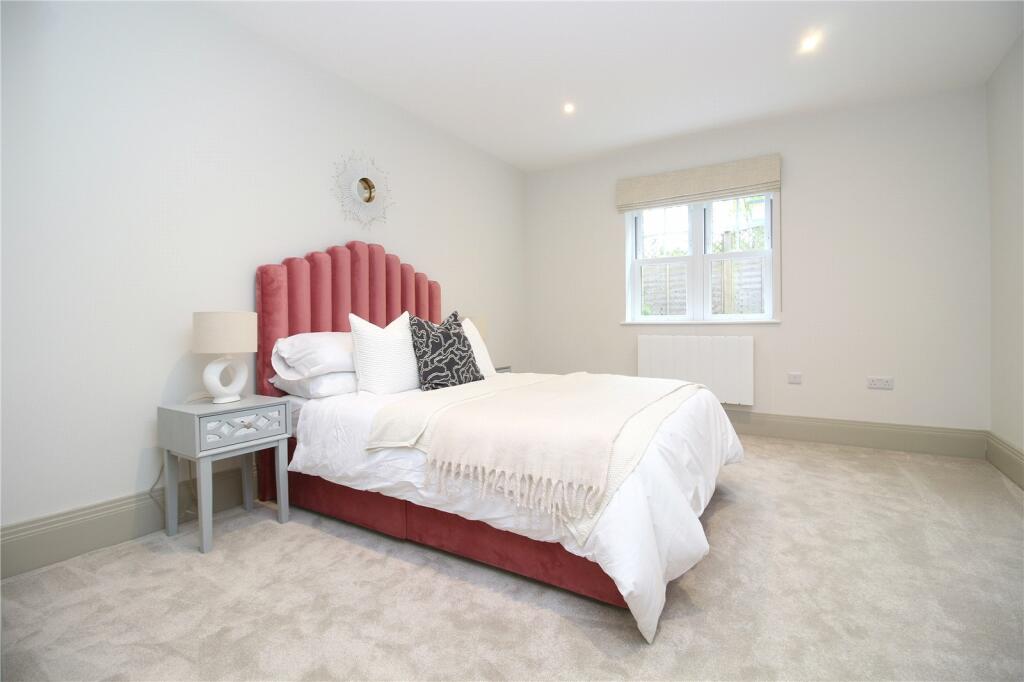 Additional image 9 of Chewton Farm Road, Highcliffe, Dorset, BH23