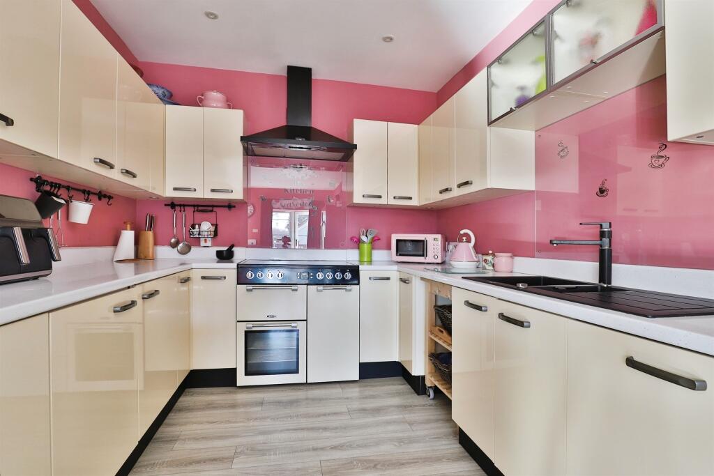 Additional image 9 of Manor Avenue, Poole