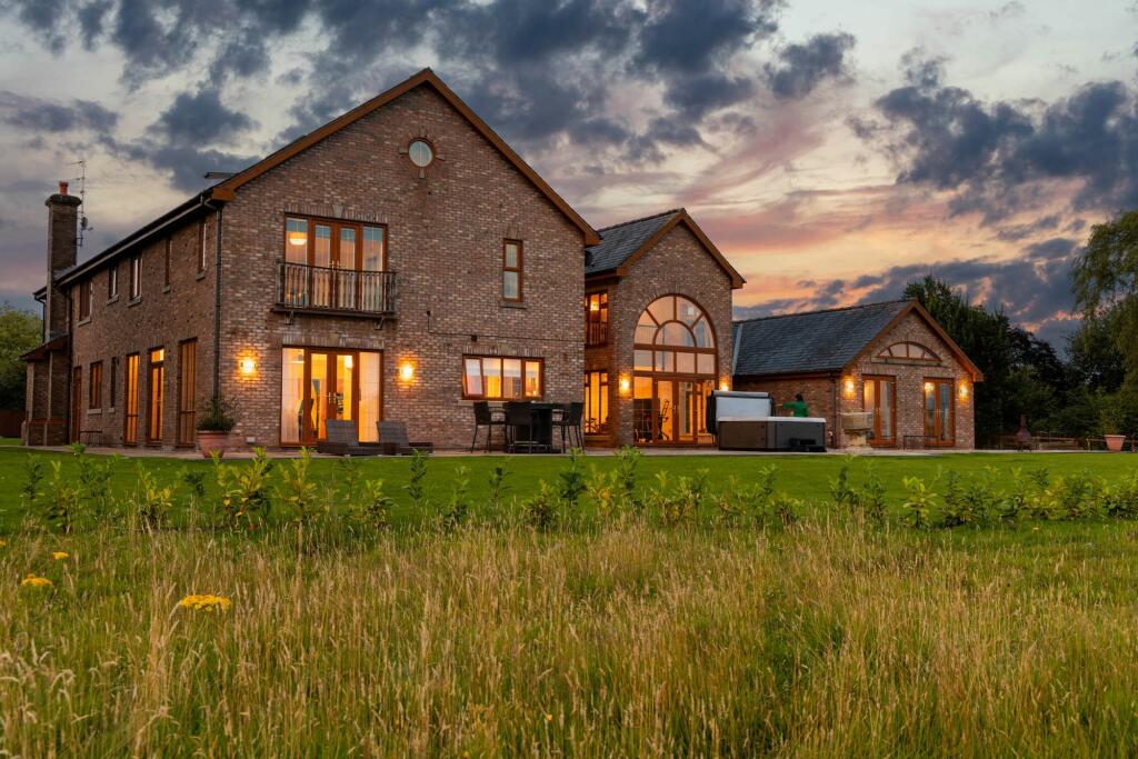 Additional image 63 of Dobb Brow Road, Westhoughton BL5 2AZ – Exceptional 7,806 sq ft Luxury Home on Expansive Grounds