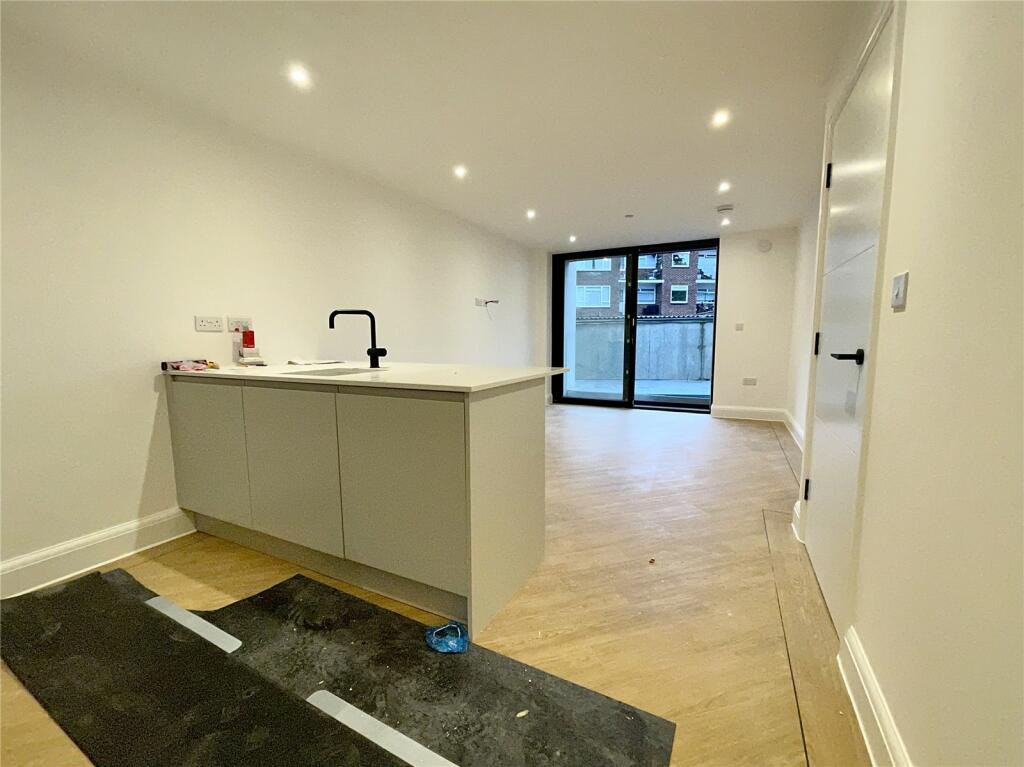 Additional image 6 of 121a North Road, Poole, Dorset, BH14