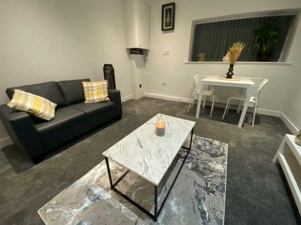 Additional image 10 of Flat 3, Hanover House