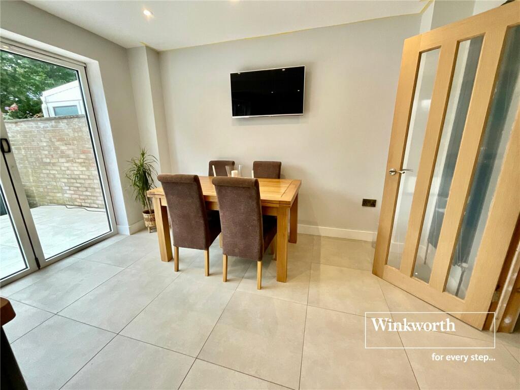 Additional image 9 of Baldwin Close, Christchurch, Dorset, BH23