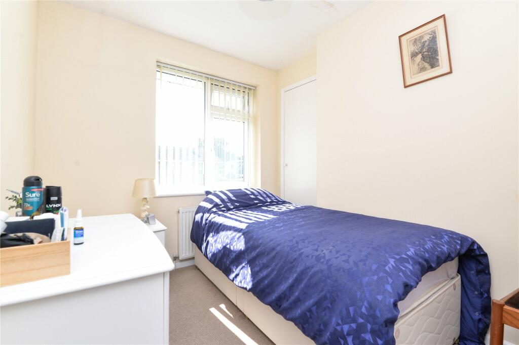 Additional image 12 of Ferndale Road, New Milton, Hampshire, BH25