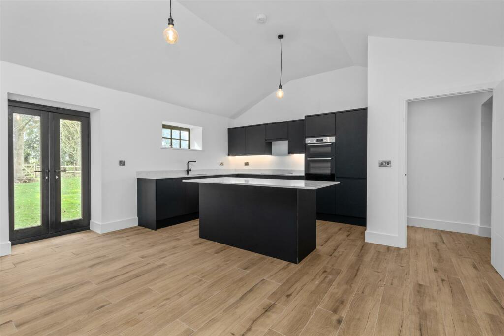 Additional image 7 of 3 Kents Yard