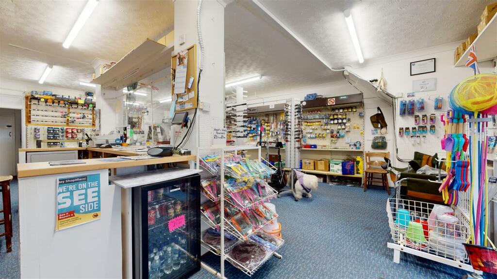 Additional image 20 of Flat and Shop, High Street