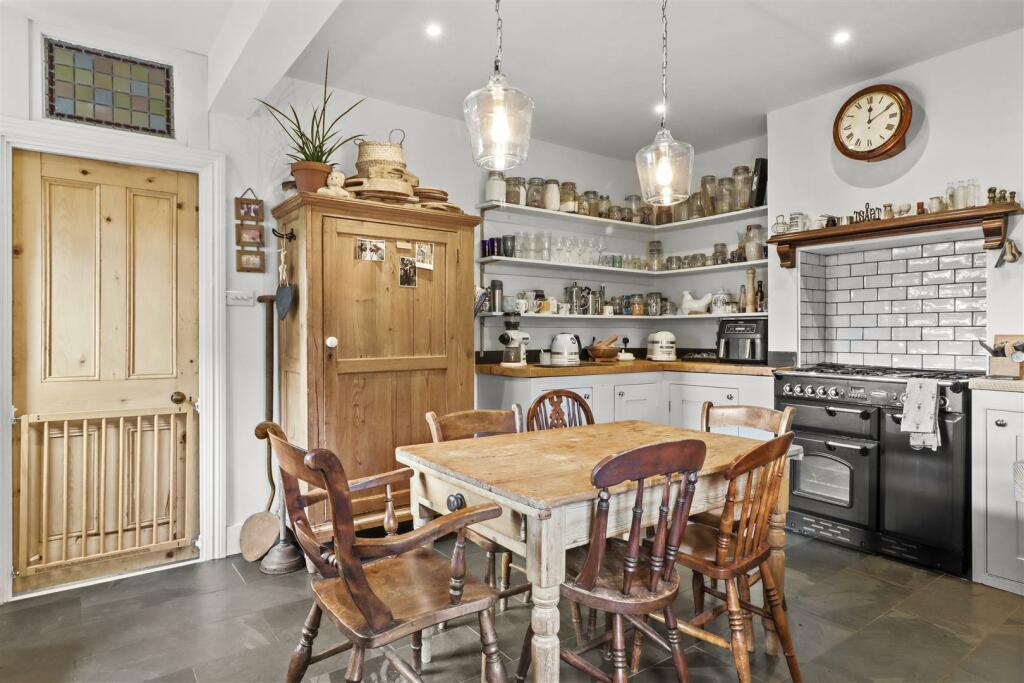 Additional image 7 of Windsor Road, Hailsham