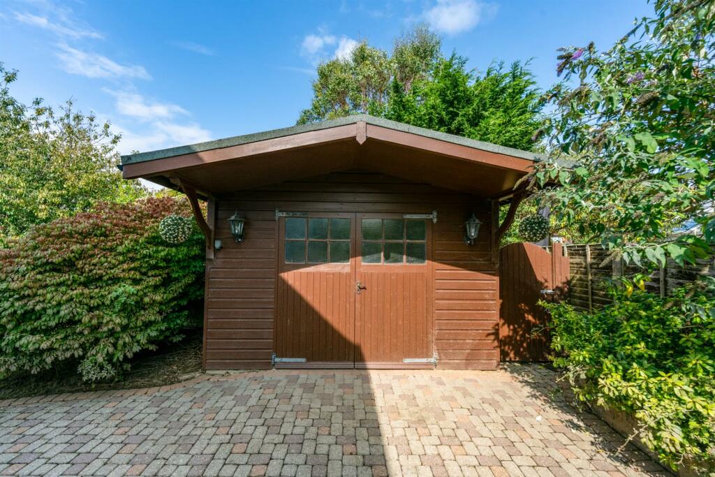 Additional image 27 of Bushby Avenue, Rustington