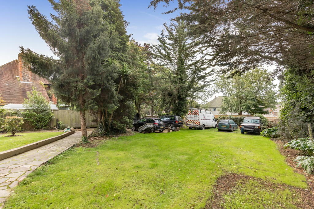 Additional image 3 of Warren Road, Worthing, West Sussex BN14 9QX