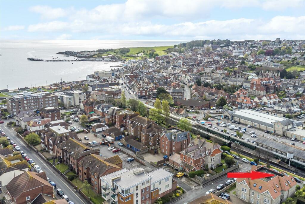 Additional image 11 of Haycrafts House, Gilbert Road, Swanage