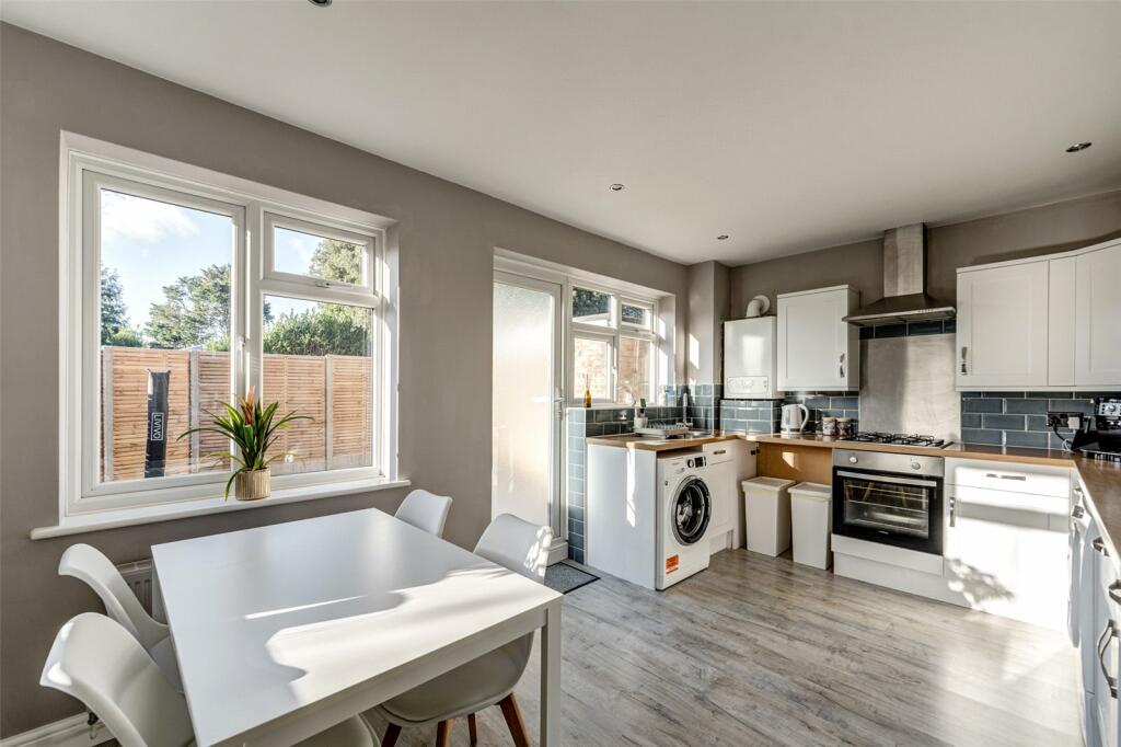 Additional image 4 of Cotswold Close, Worthing, West Sussex, BN13