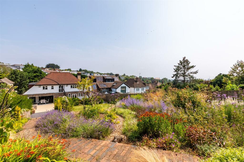 Additional image 23 of Woodland Drive, Hove