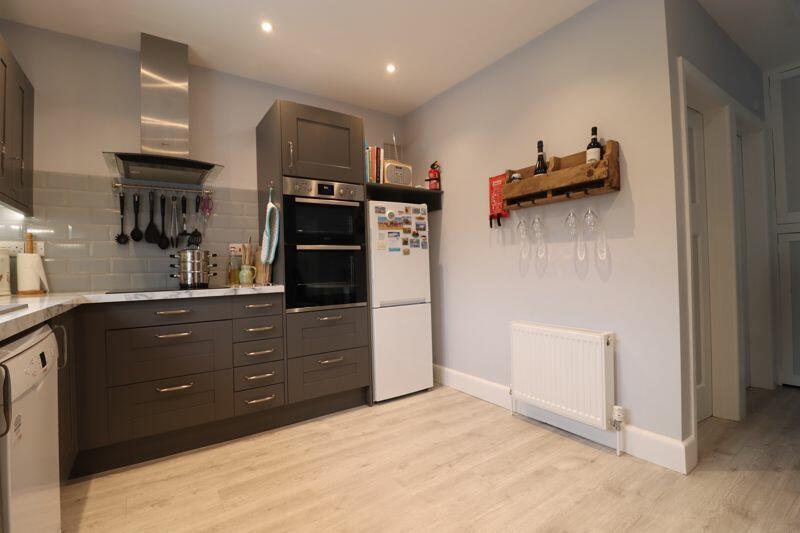 Additional image 14 of FIRST FLOOR APARTMENT WITH SEA GLIMPSES, A SHORT WALK FROM THE BEACH & TOWN CENTRE