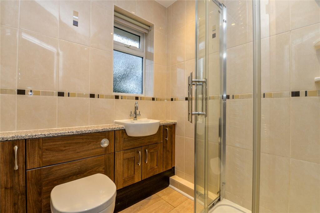 Additional image 8 of Barton Croft, Barton on Sea, New Milton, Hampshire, BH25