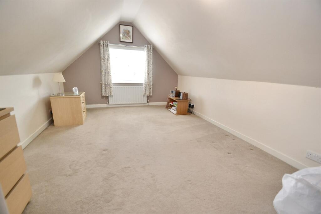 Additional image 17 of Verwood