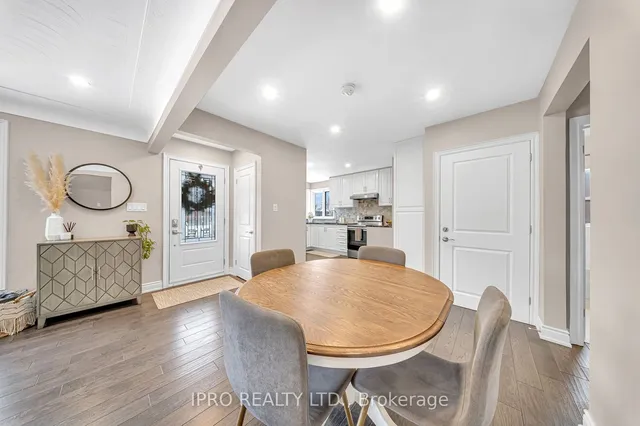 Additional image 6 of 126 West 26th St