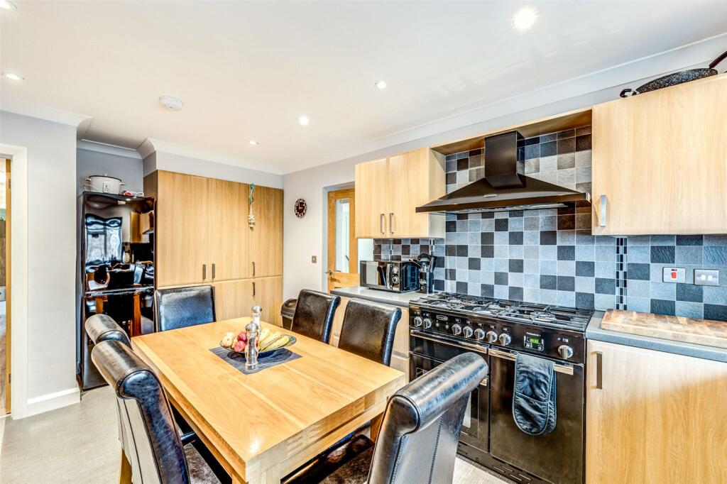 Additional image 8 of Sea Place, Goring-by-Sea, Worthing, West Sussex, BN12