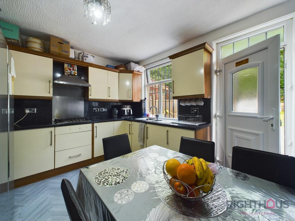 Additional image 3 of Carr Bottom Avenue, Bradford, BD5