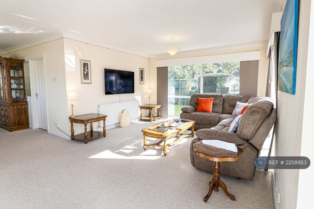 Additional image 2 of Berkley Ave, Ferndown, BH22