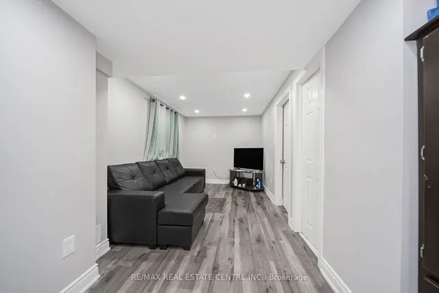 Additional image 30 of 88 Nottawasaga Cres