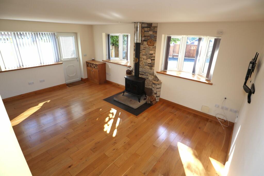 Additional image 4 of Insley Crescent, Broadstone, Dorset, BH18