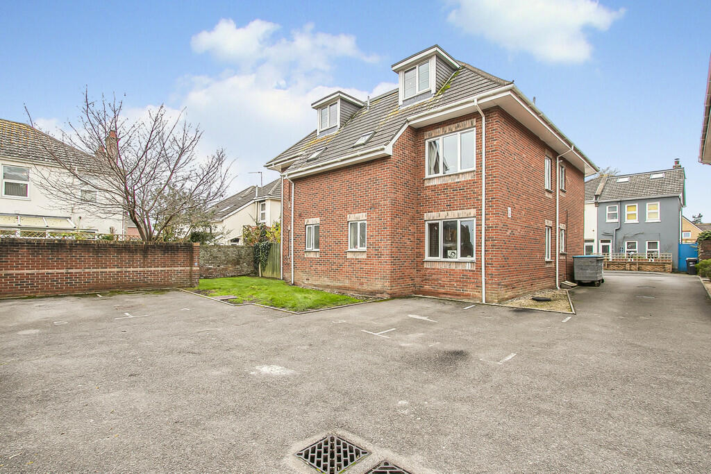 Additional image 11 of Warwick Road