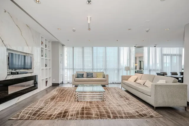 Additional image 31 of 1185 The Queensway Unit 112