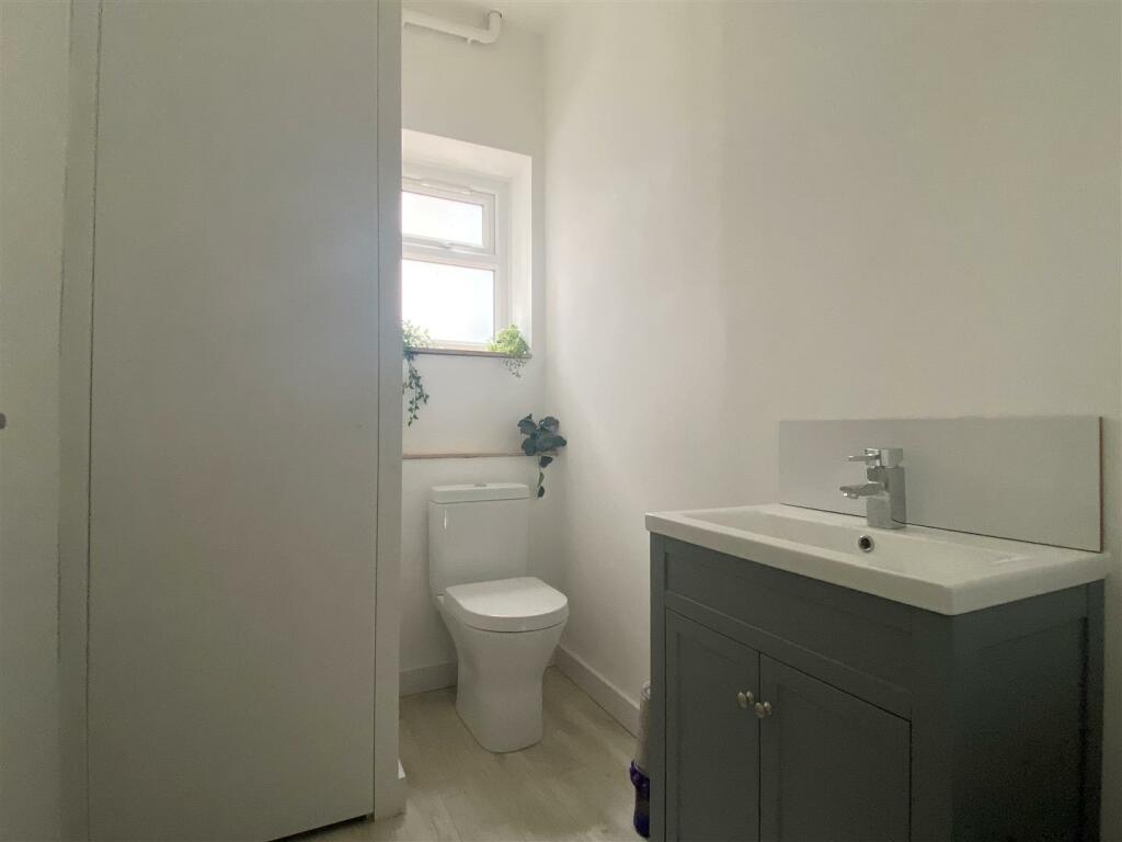 Additional image 20 of London Road - Smart & Spacious