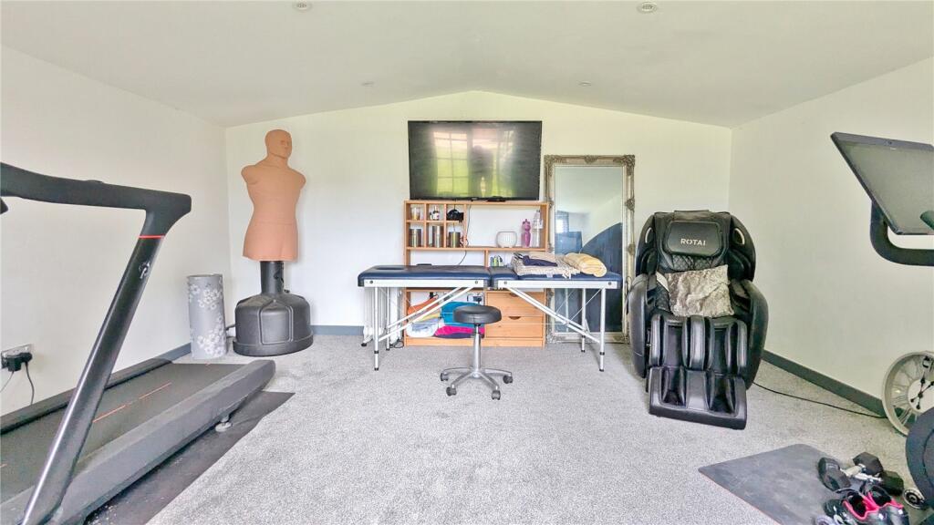 Additional image 23 of Beechwood Avenue, Salvington, Worthing, West Sussex, BN13